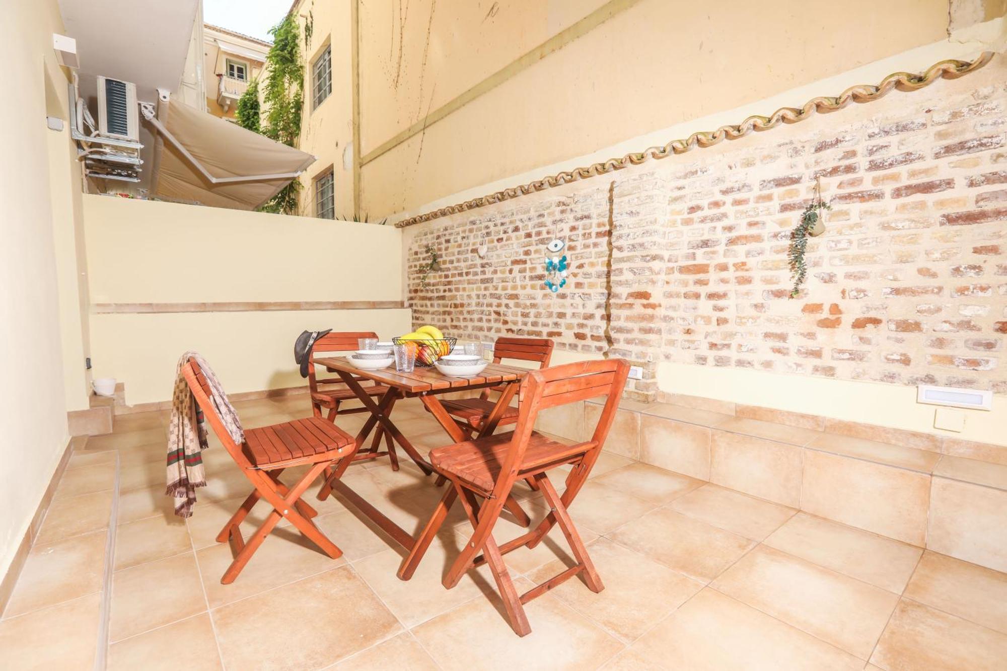 Elisavet City Apartment With Veranda Corfu  Exterior photo